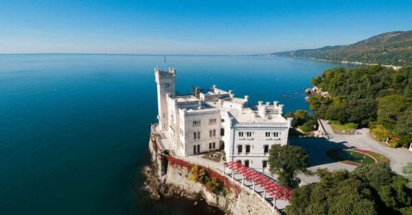 I giardini del Castello di Miramare a Trieste